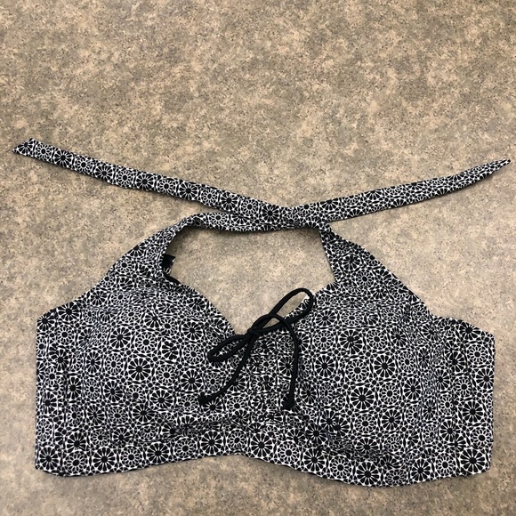 Plus size bikini top - Picture 1 of 2